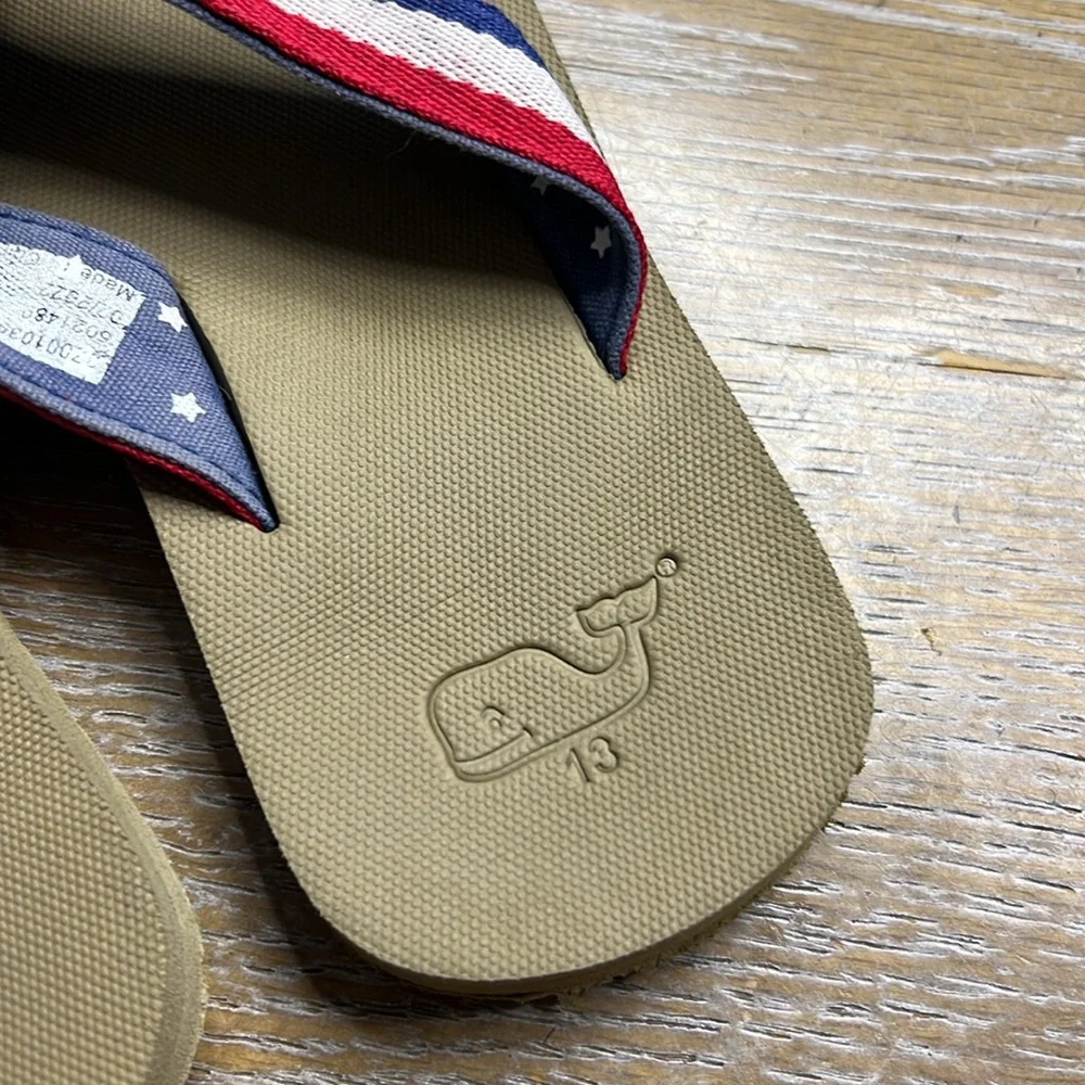 VINEYARD VINE Little Boy Red/White/Blue Thong Sandals 13